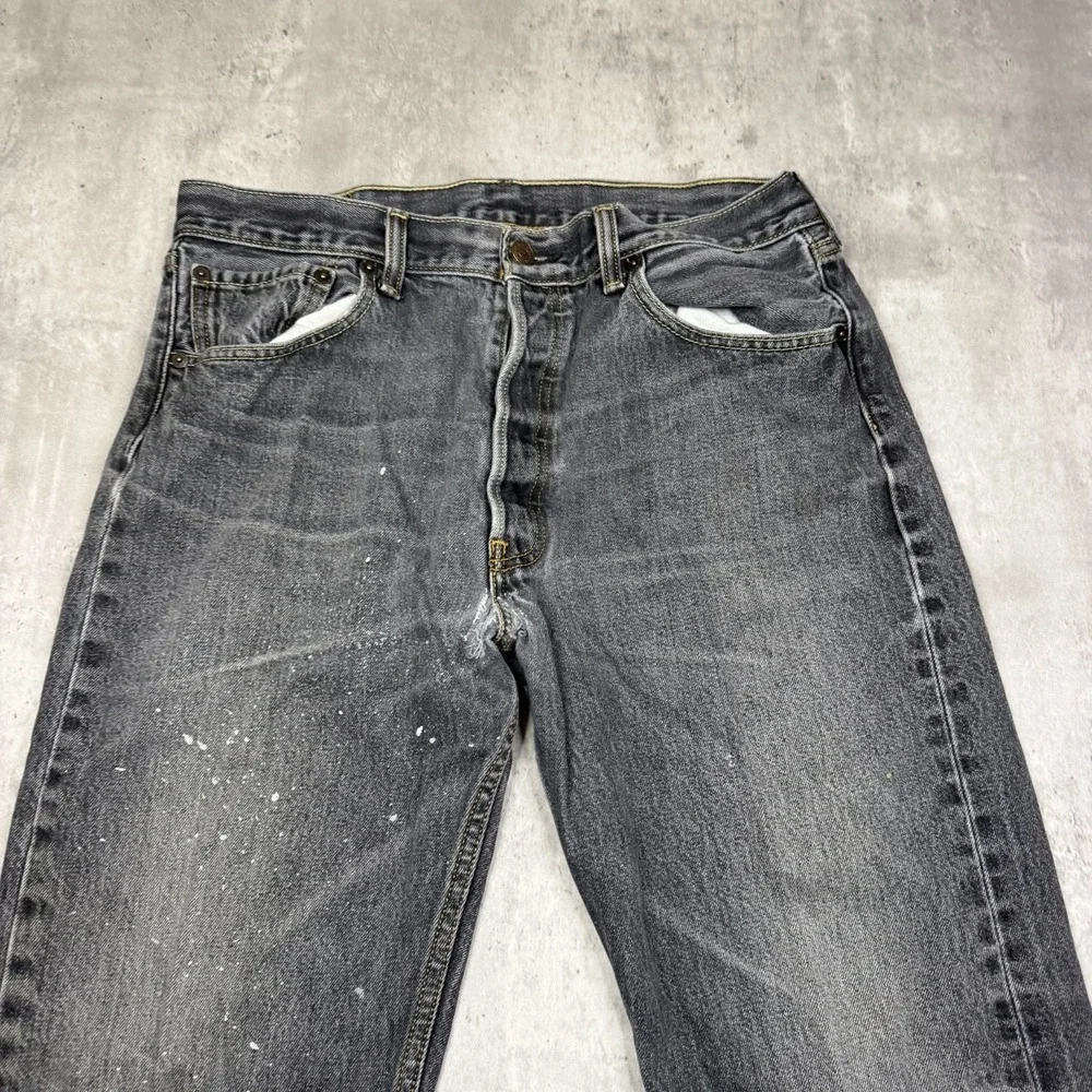 Levi's 501 Original Fit Jeans Mens Fits 34x34 Black Straight Button Fly Y2K